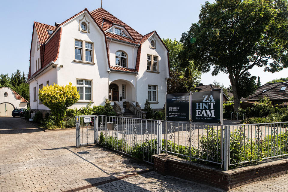 Aussenansicht der Zahnarztpraxis in Bad Laer